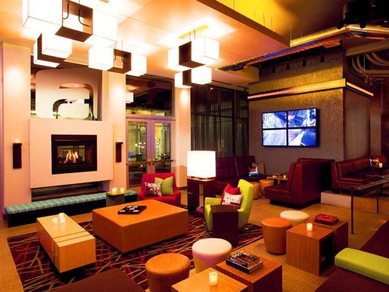 Khách sạn Aloft Manhattan Downtown - Financial District 4*