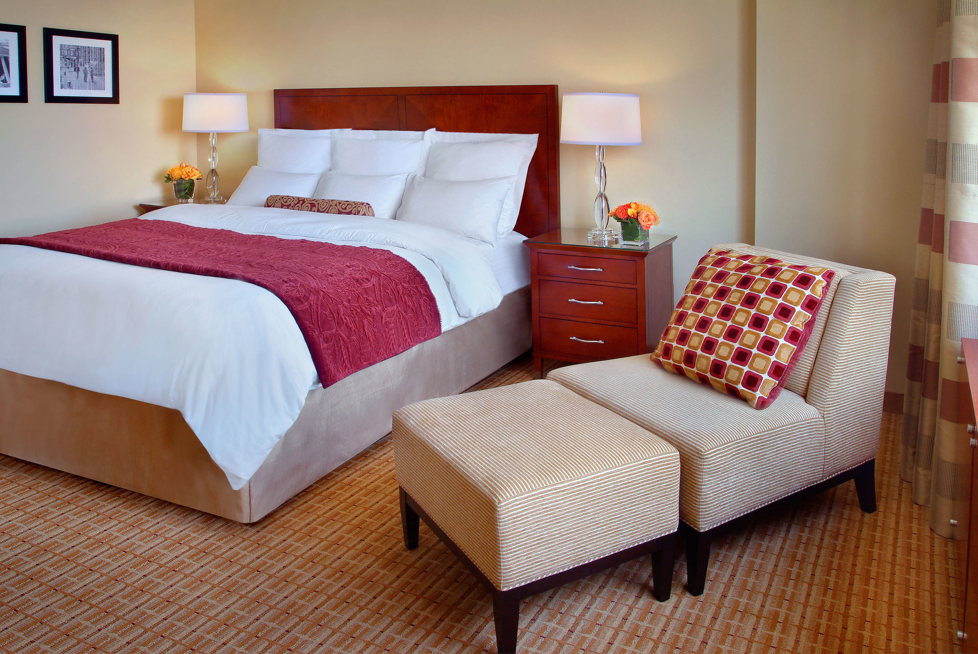 Khách sạn Marriott Downtown New York
