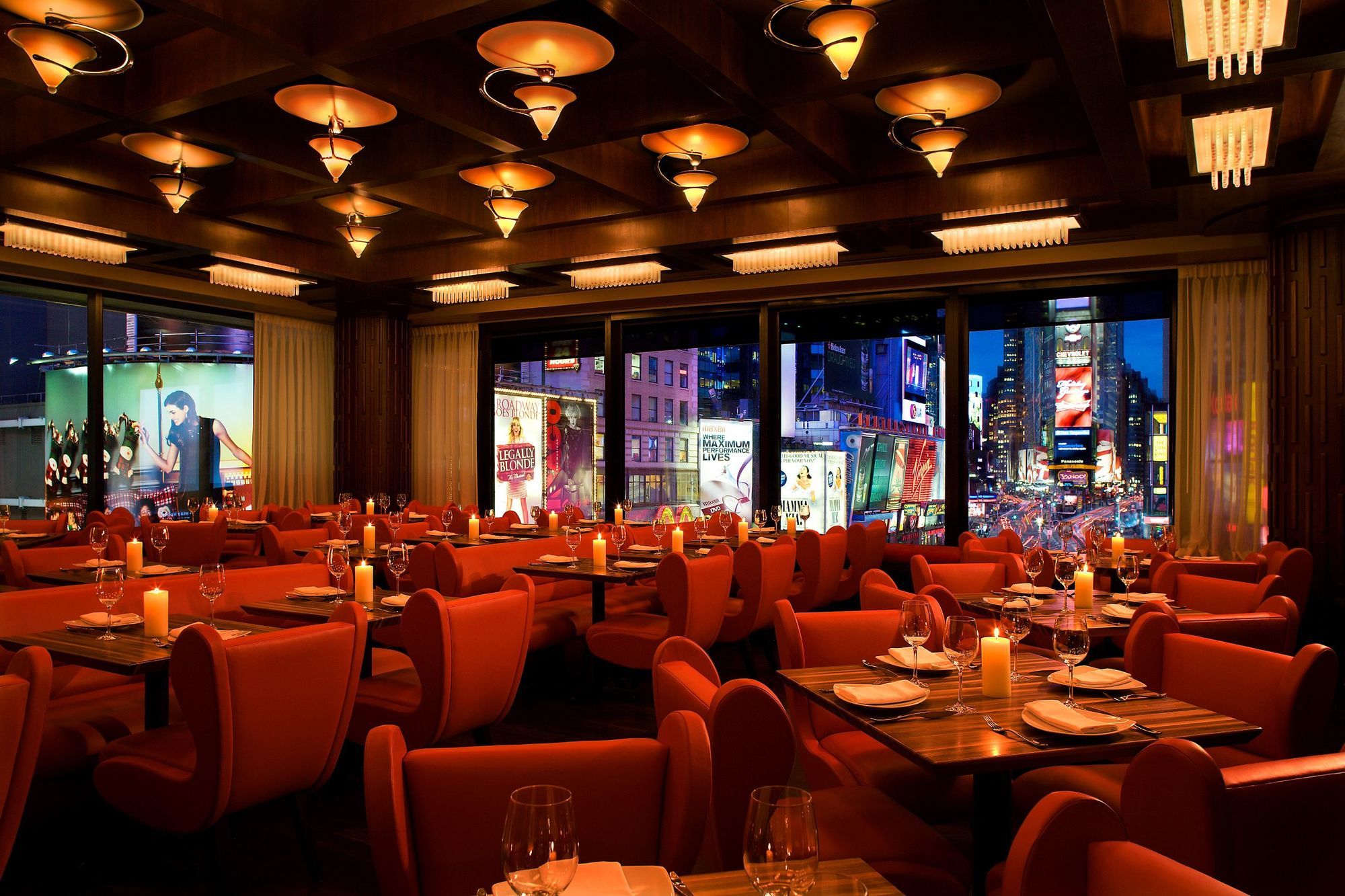 Khách sạn Renaissance Times Square By Marriott