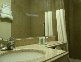 Khách sạn Quality Jfk Airport Rockaway Blvd 2*