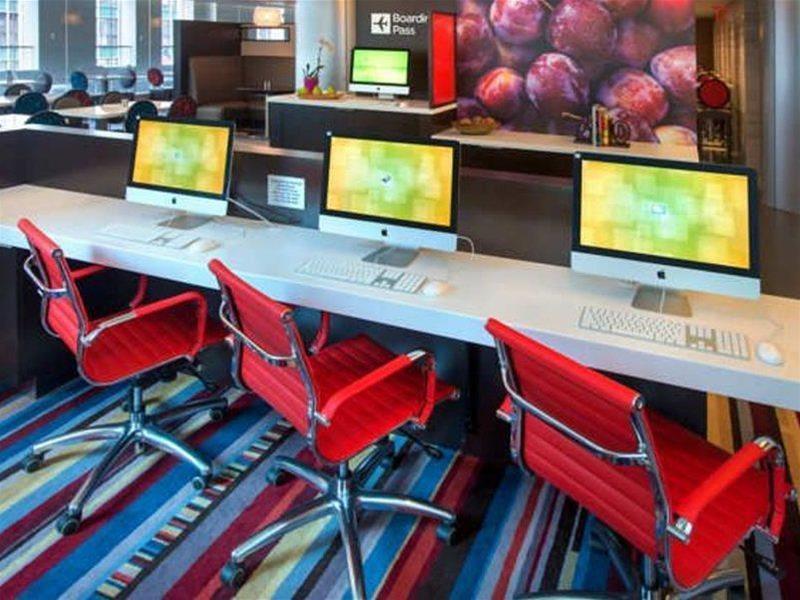 Khách sạn Courtyard By Marriott Manhattan/herald Square