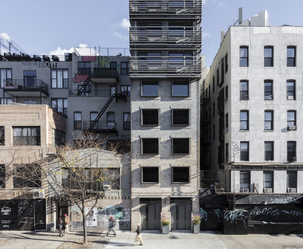 Khách sạn Sago New York