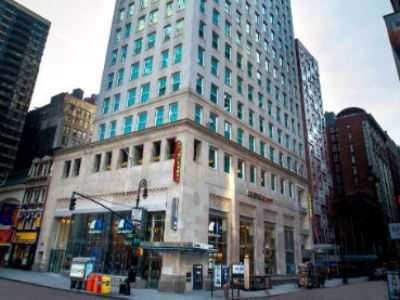 Khách sạn Courtyard By Marriott Manhattan/herald Square 4*