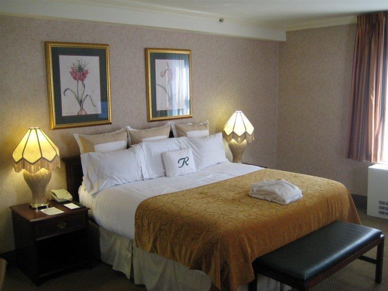 Khách sạn The Roosevelt New York
