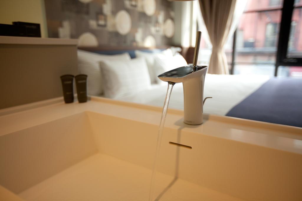 Nobleden Khách sạn 4*