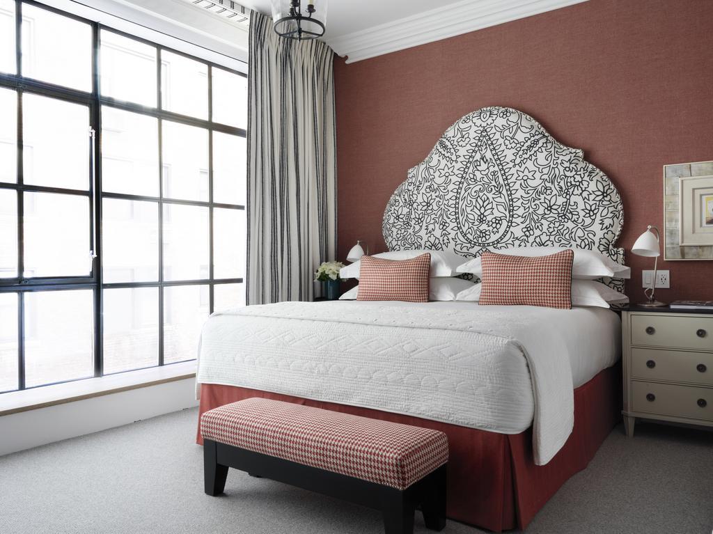 The Whitby 5*