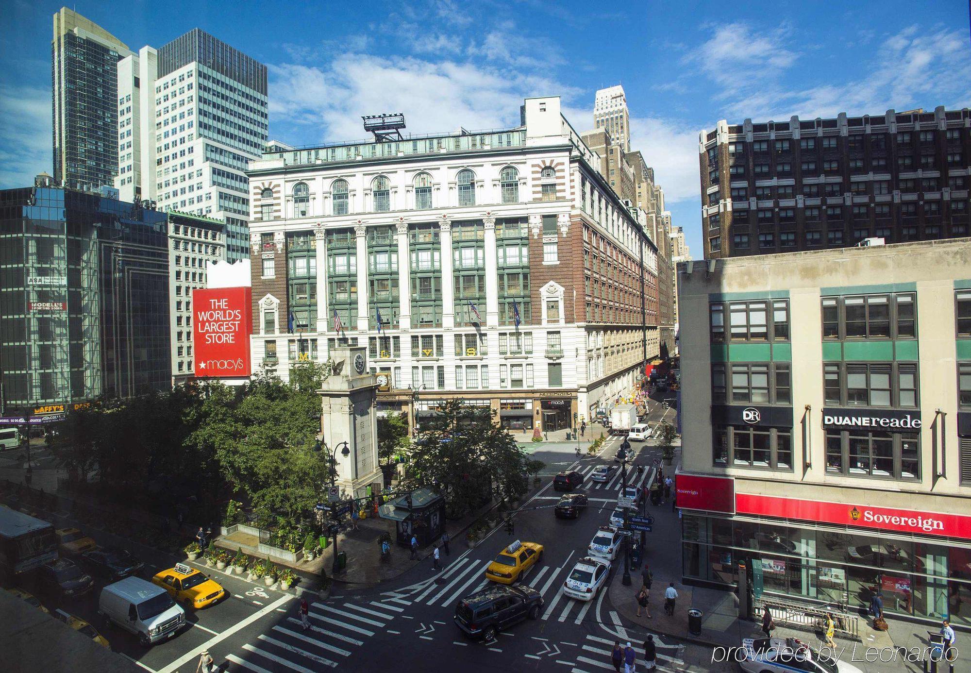 Khách sạn Courtyard By Marriott Manhattan/herald Square 4*