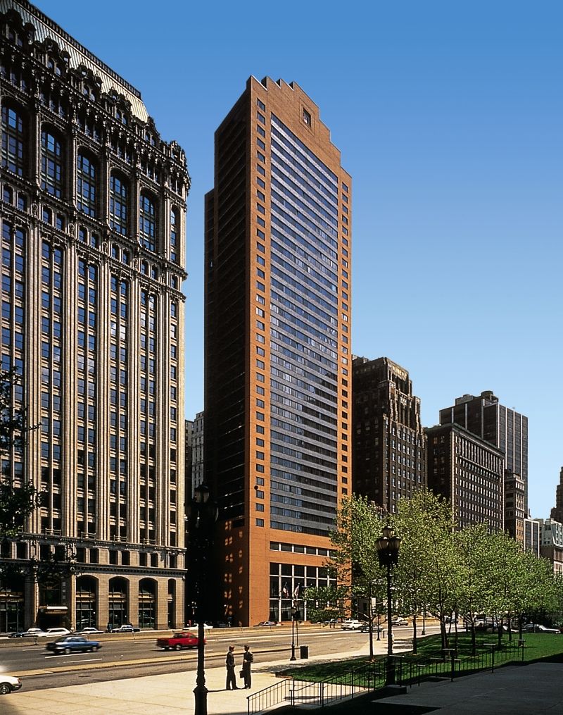 Marriott Downtown Khách sạn 4*