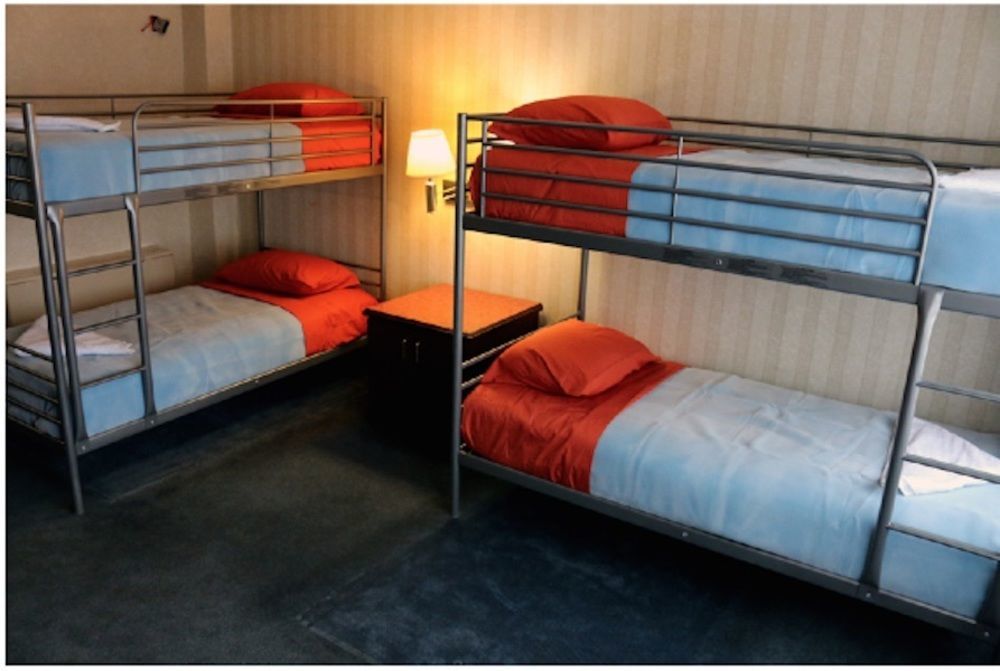 International Students Residences (adults Only) Nhà trọ *