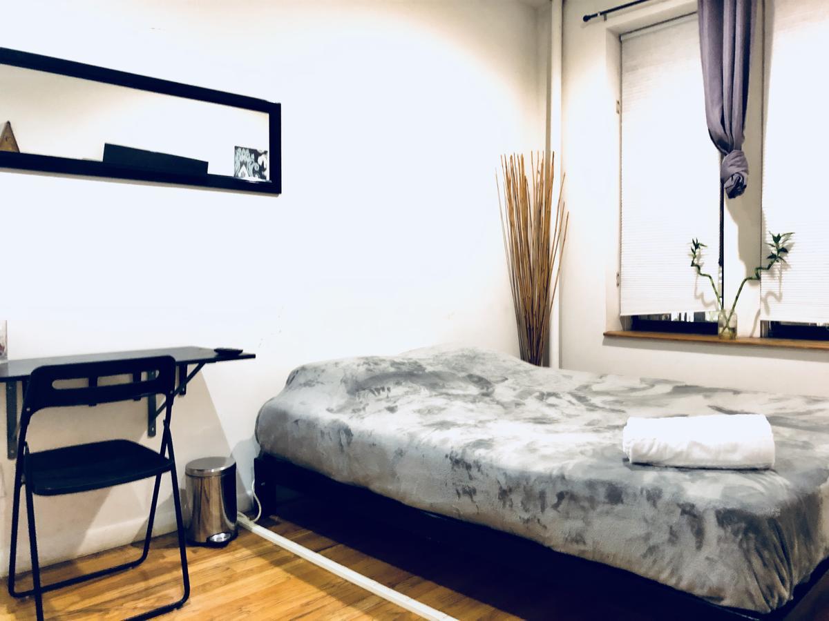 Apartment Private In Time Square New York