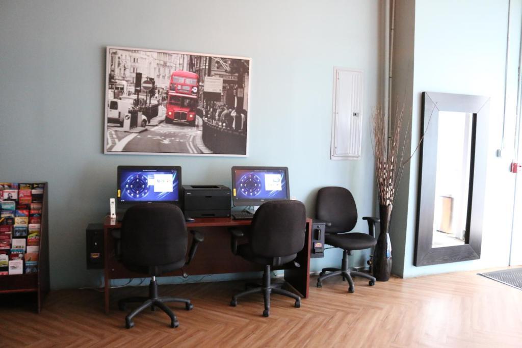 International Students Residences (adults Only) Nhà trọ