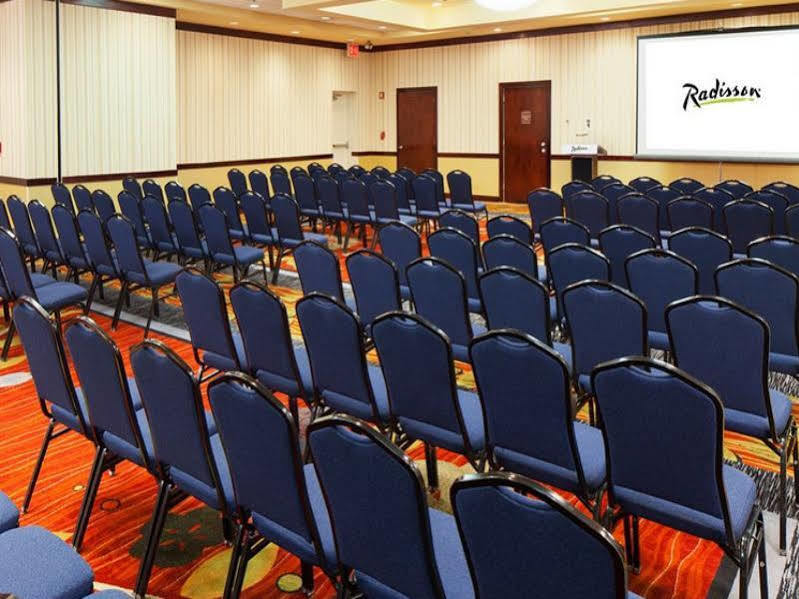 Khách sạn Doubletree By Hilton Jfk Airport