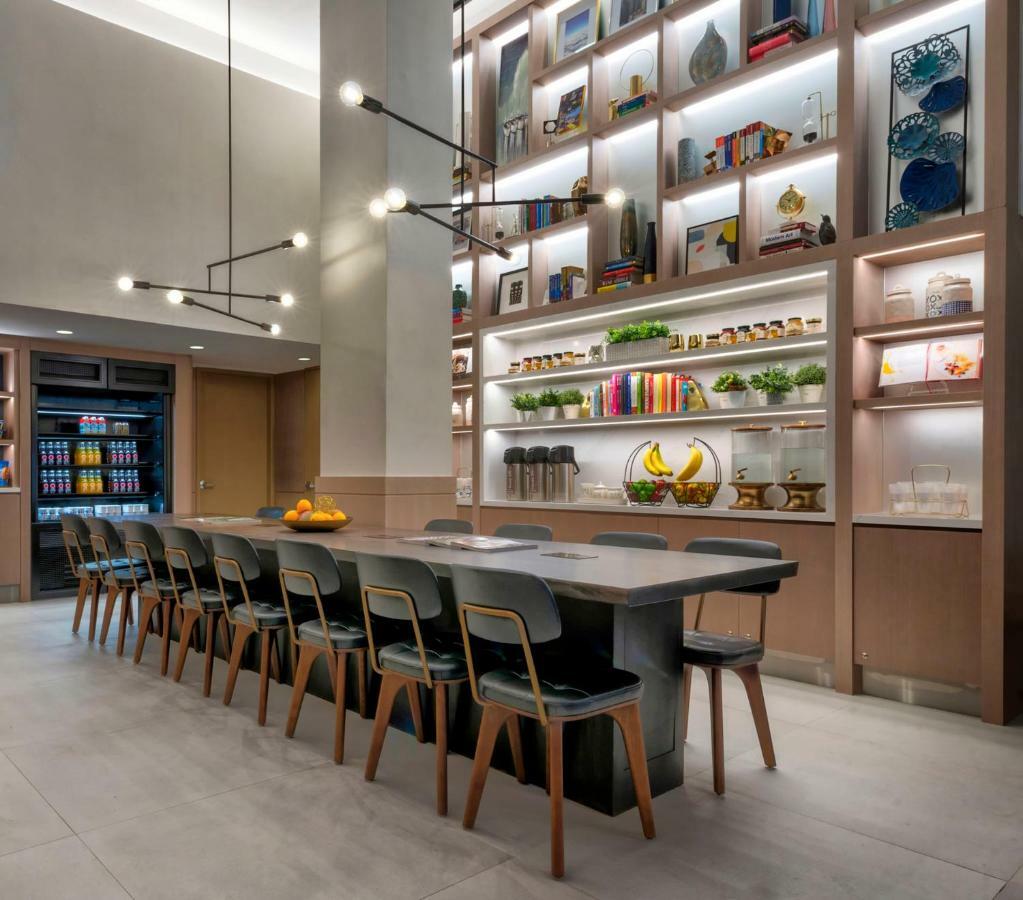 Citadines Connect Fifth Avenue Khách sạn 3*