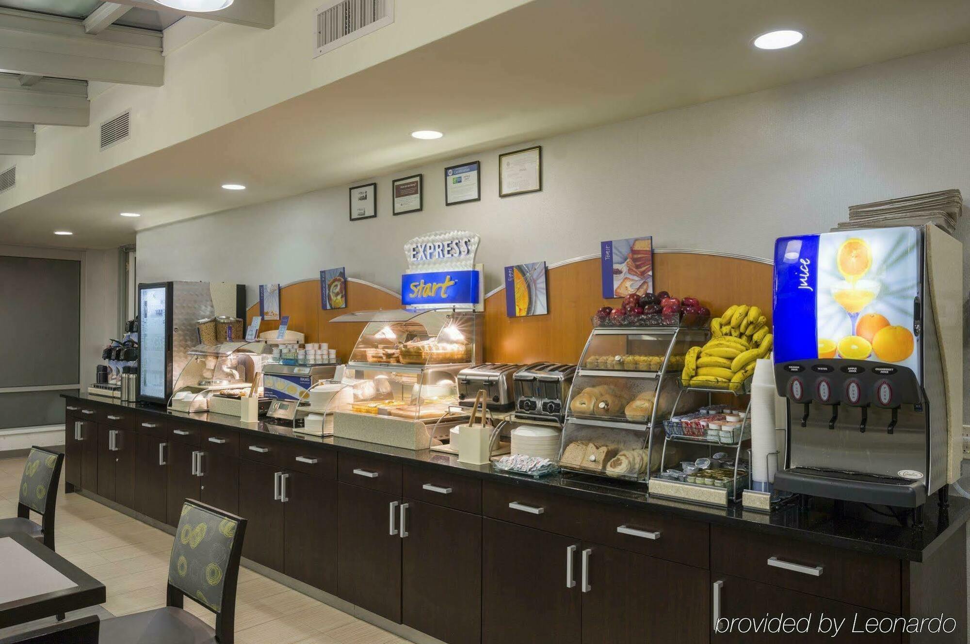 Khách sạn Express - Street By Ihg New York