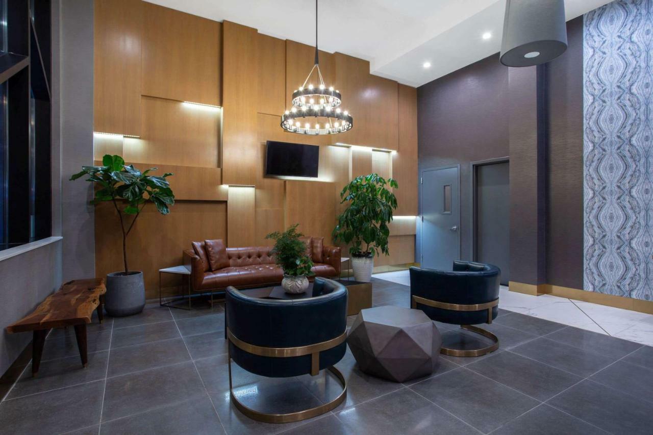 Khách sạn Microtel By Wyndham Long Island