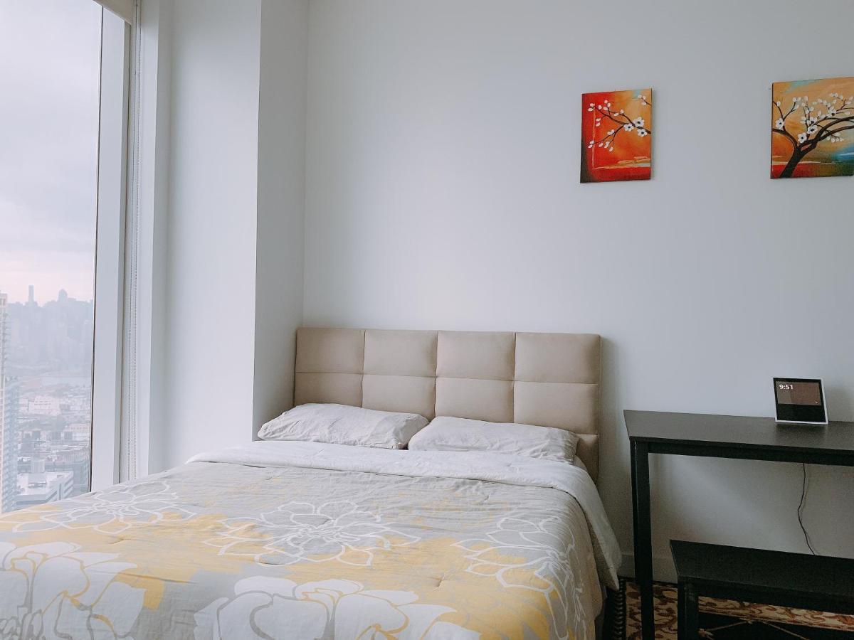 Căn hộ Lux And Modern Flat With Manhattan Skyline View *