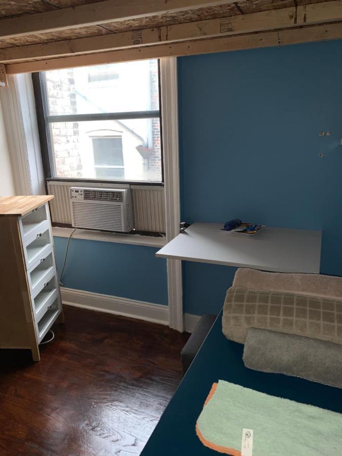 Ở trọ Private In A Shared 15 Minutes To Times Square! *