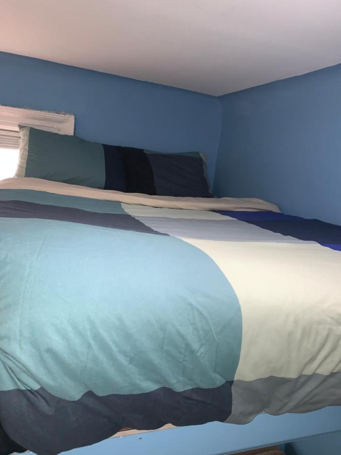 Ở trọ Private In A Shared 15 Minutes To Times Square! New York