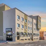 Hotel Pergola Jamaica JFK