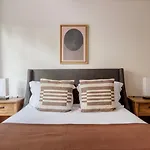 Murray Hill 2Br W Wraparound Terrace Nr Park Nyc-1347