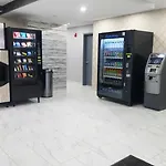 Hotel Fuego Bronx Brand New