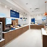 Holiday Inn Express & Suites Bronx - Nyc By Ihg