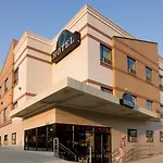 Hotel Q New York
