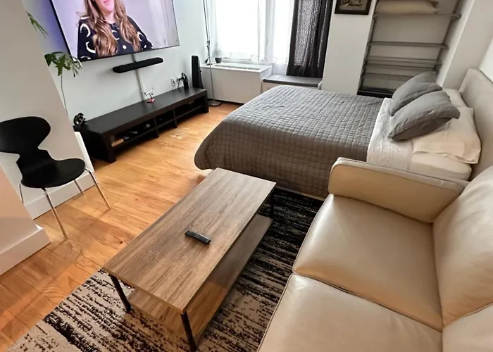 Ny Studio