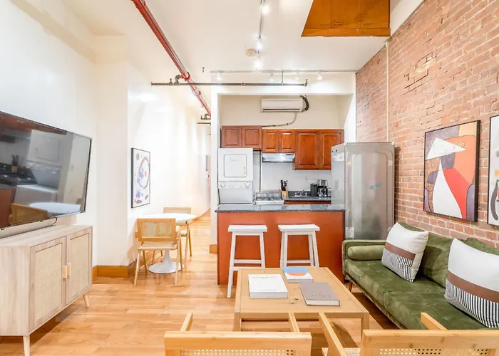 Wonderful 3Br 1Bath Apartment Only Steps From Times Square & Central Park