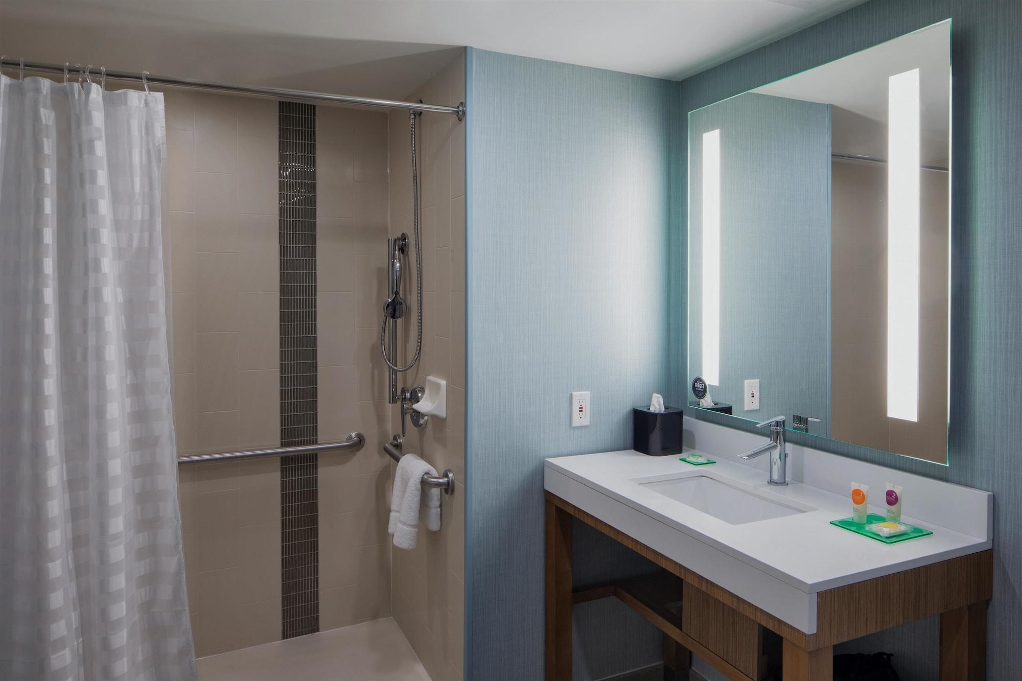 Khách sạn Hyatt Place Long Island New York