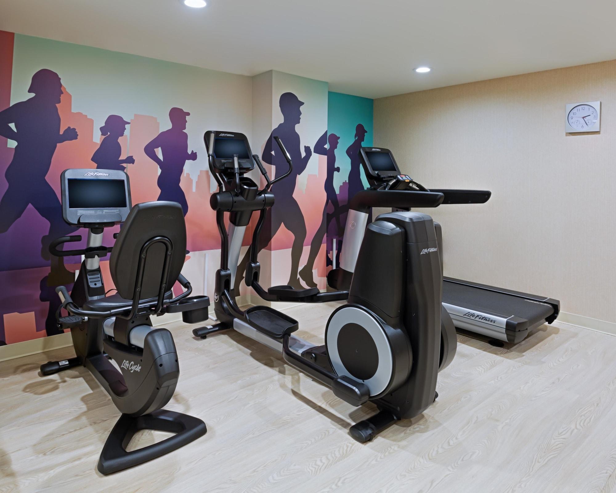 Hyatt Place Long Island Khách sạn
