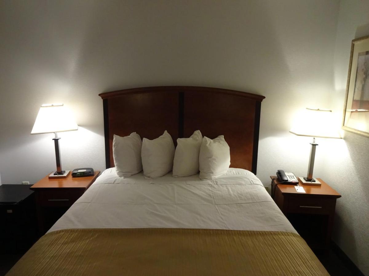 Quality Long Island - Queensboro Bridge 3* Nova York