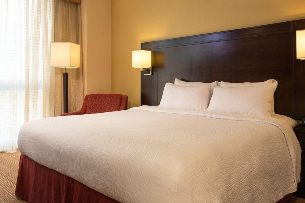 Khách sạn Courtyard By Marriott Manhattan / Soho