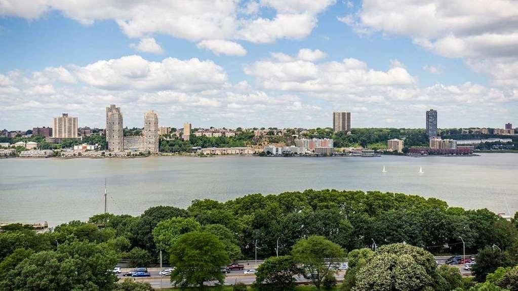 Khách sạn Riverside Tower New York