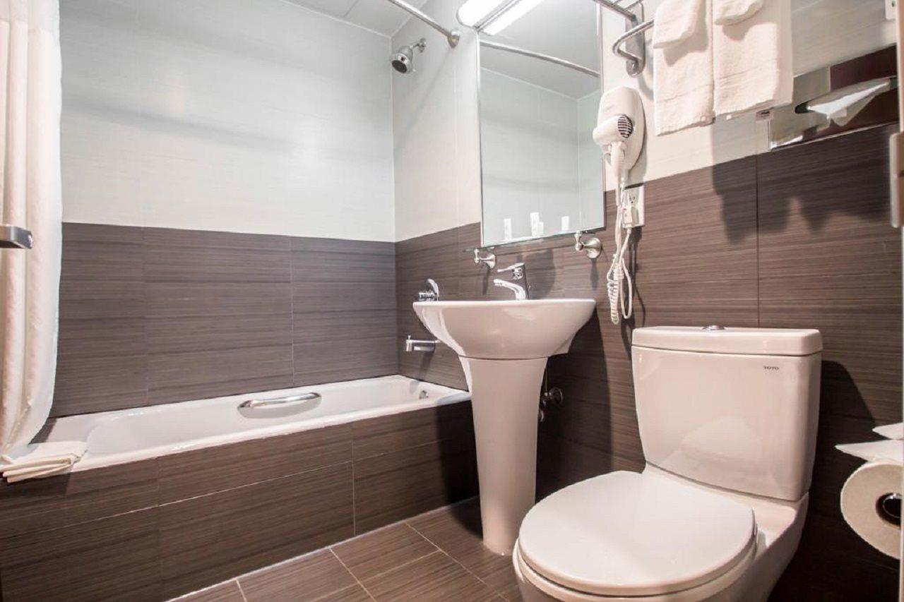 Western Bowery Hanbee Khách sạn 3*
