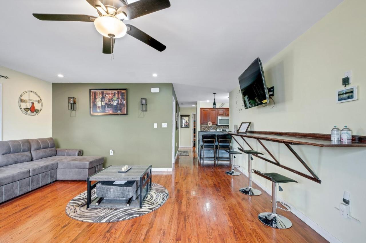 Modern Cozy 3br Just 10 Mins From Jfk! * Nova York