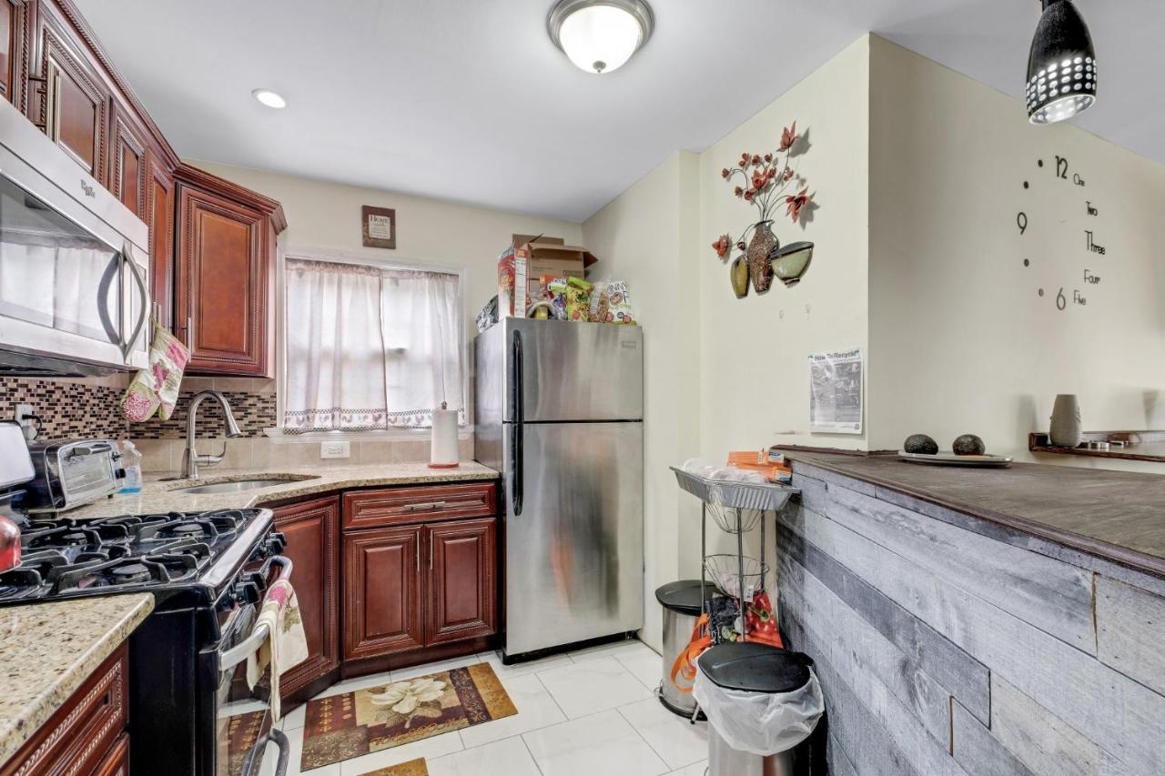 Modern Cozy 3br Just 10 Mins From Jfk! Casa de férias *