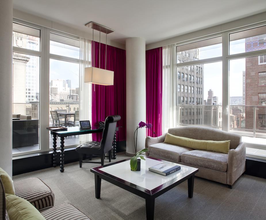 Khách sạn Royalton Park Avenue