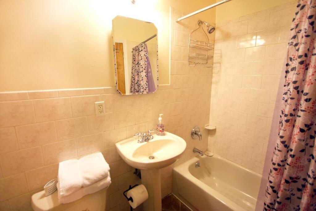 136th Unit 1 Apartment
