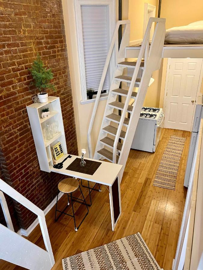 Cozy Studio In The Heart Of Manhattan Apartment
