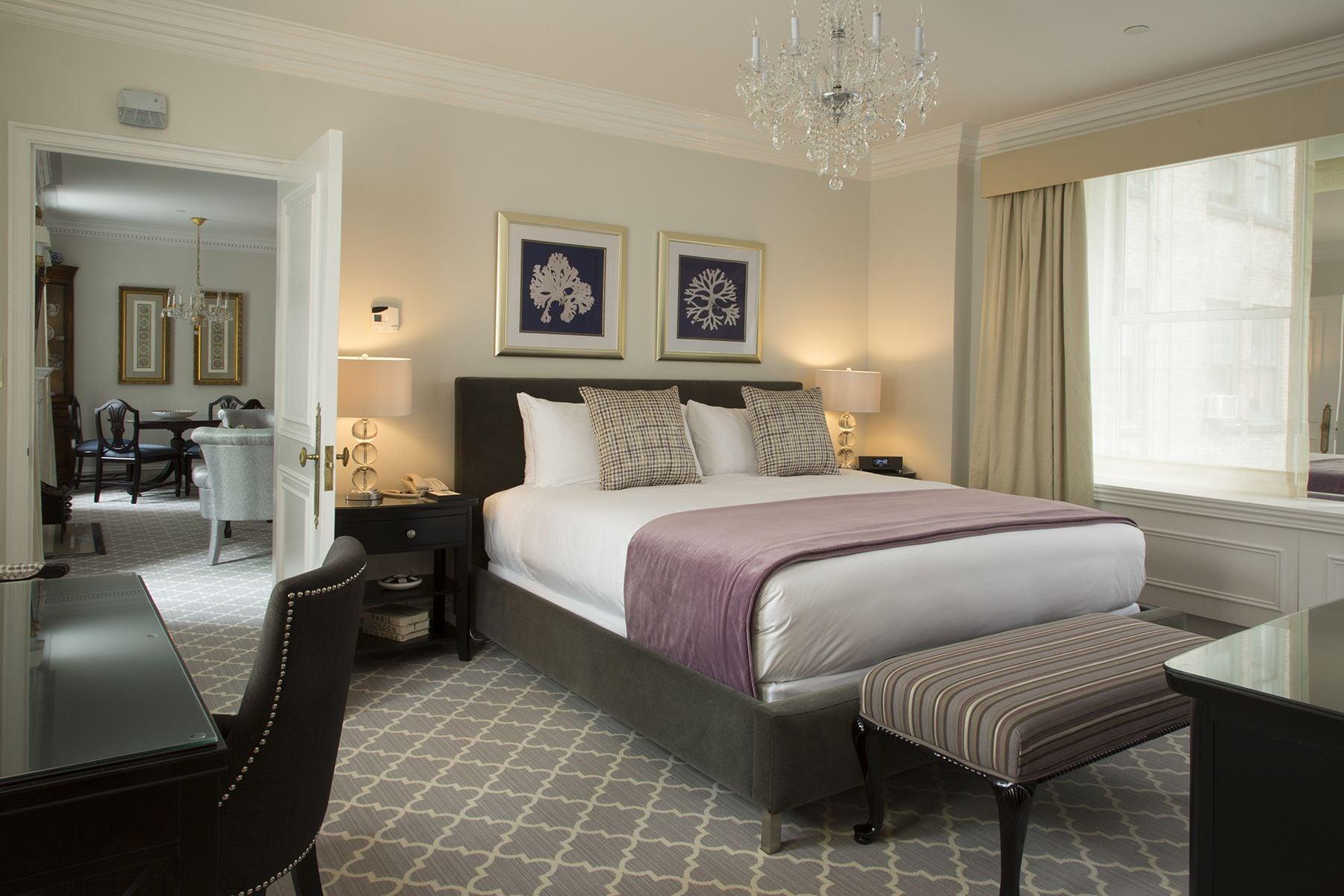 Khách sạn The Sherry Netherland 5*
