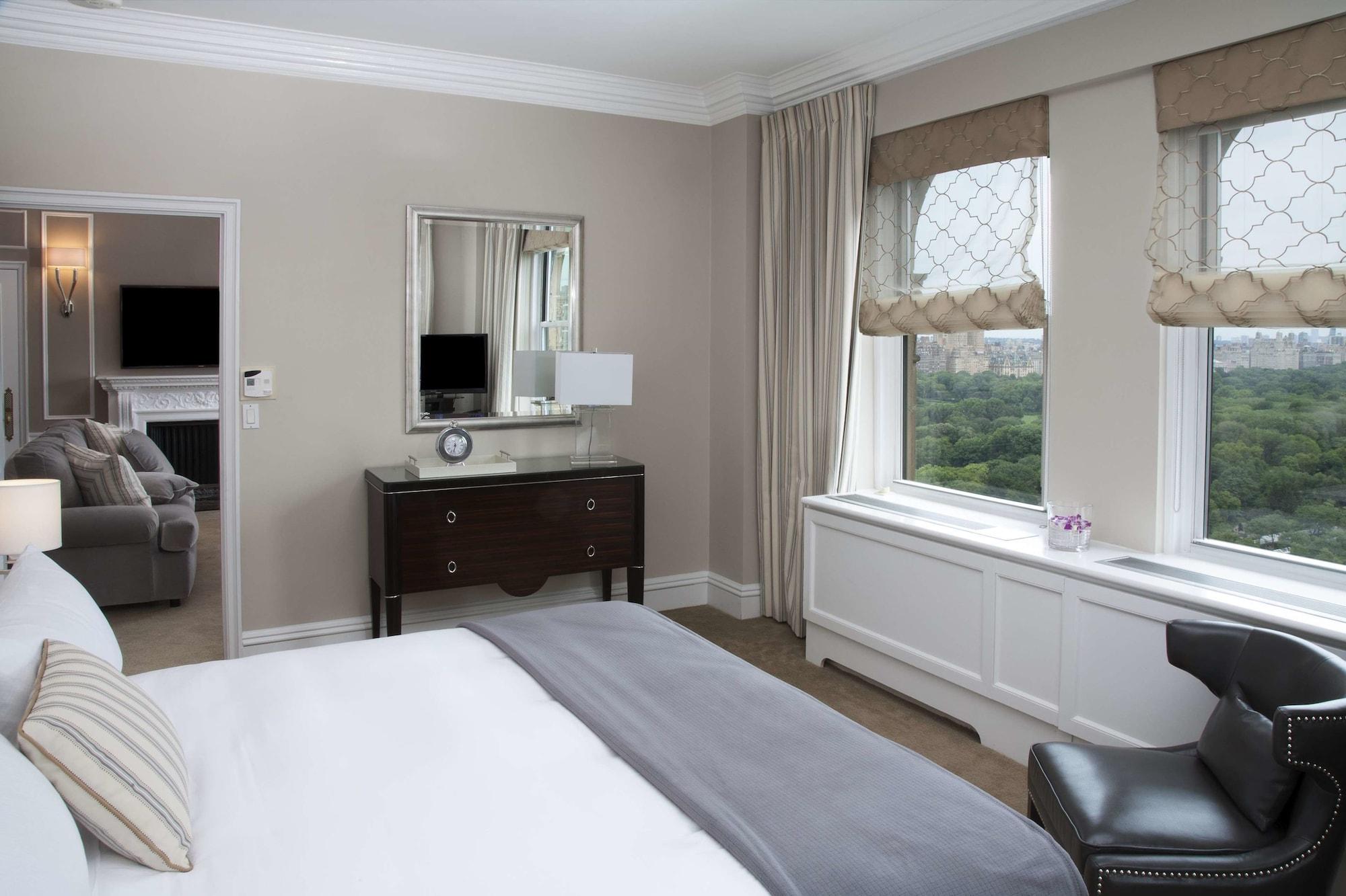 The Sherry Netherland Khách sạn 5*