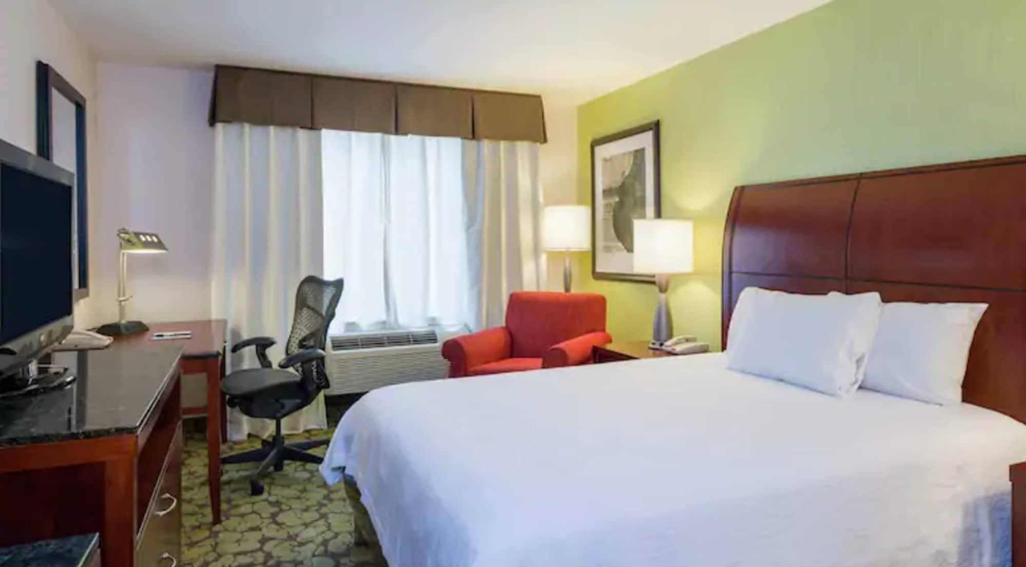Hilton Garden Queens Jfk - Newly Renovated Khách sạn 3*