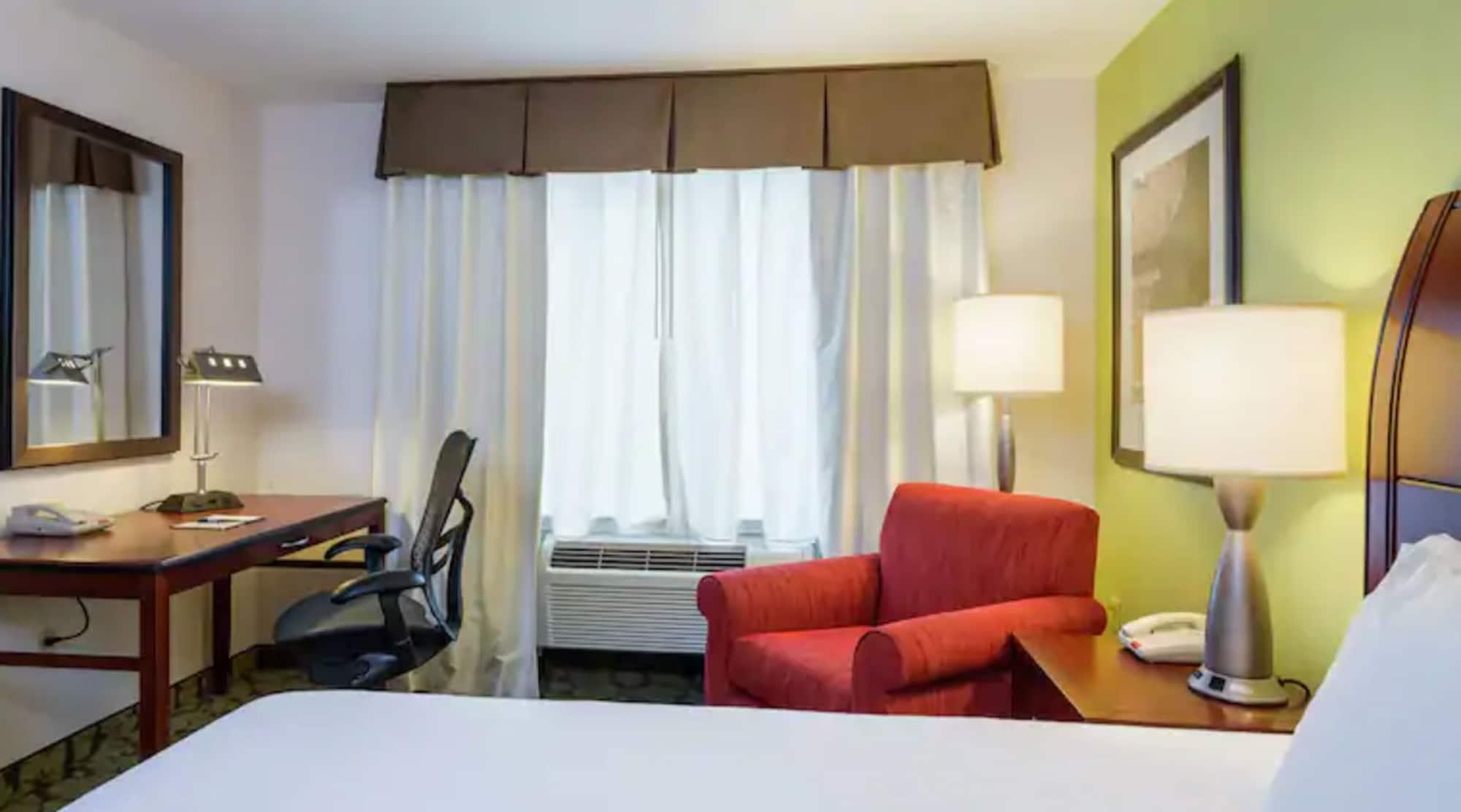 Hilton Garden Queens Jfk - Newly Renovated Khách sạn 3*