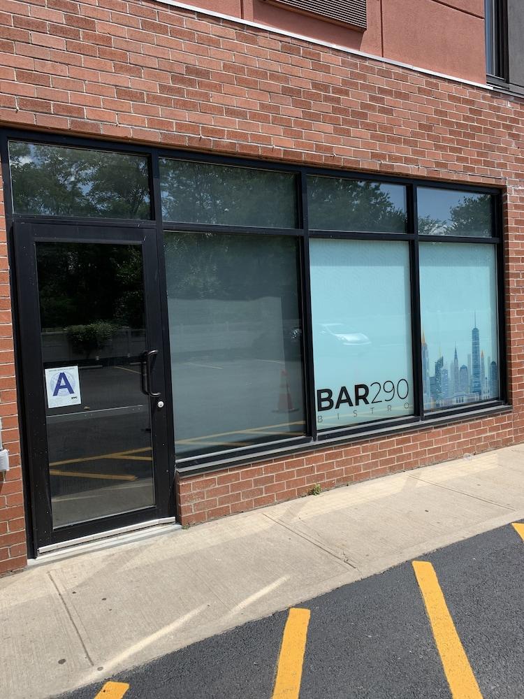 Fairfield & By Marriott Staten Island Khách sạn