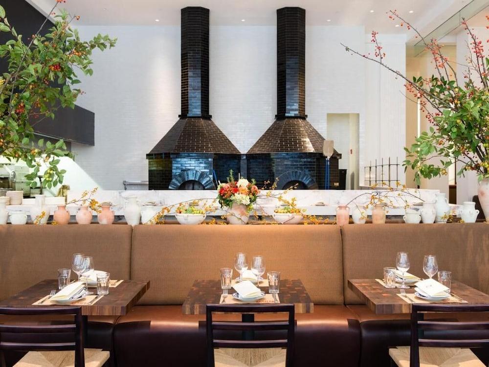 Khách sạn The Redbury New York