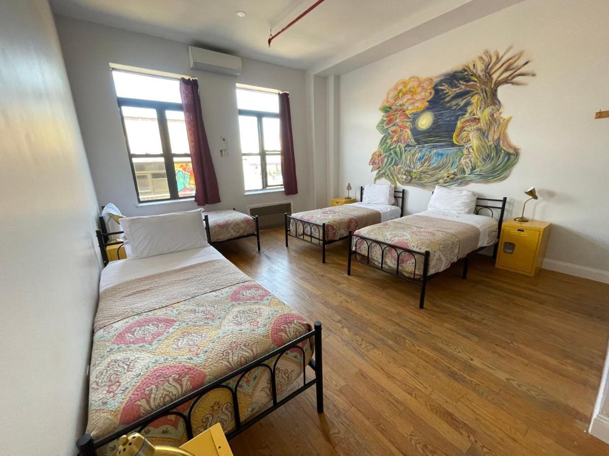 Nhà trọ Ny Moore New York