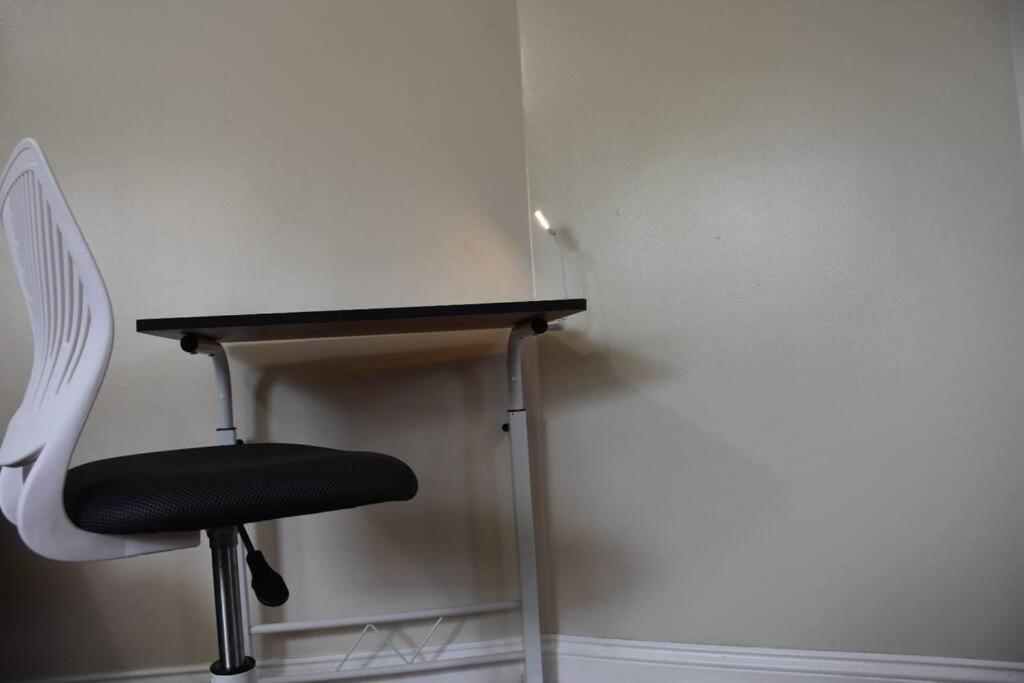 2 Ptivet Bedroom,1 Bathroom,kitchen,self Check In,free Parking Căn hộ New York