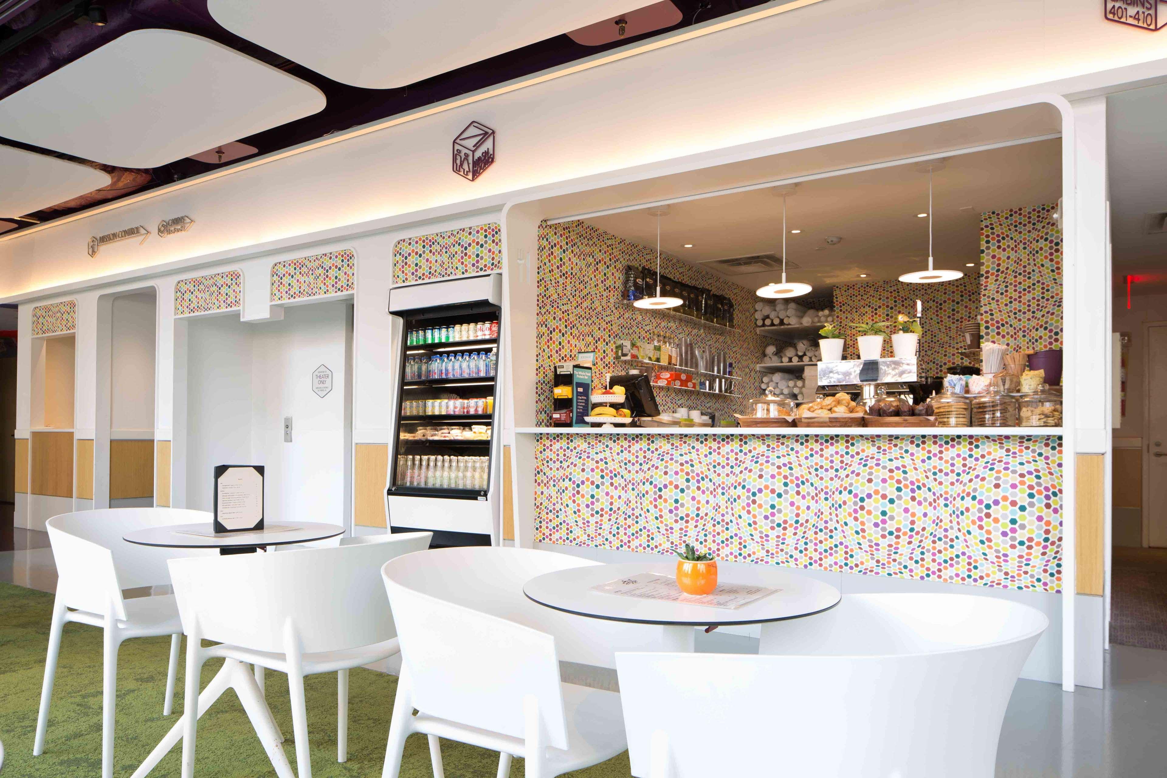 Yotel Times Square Khách sạn 4*