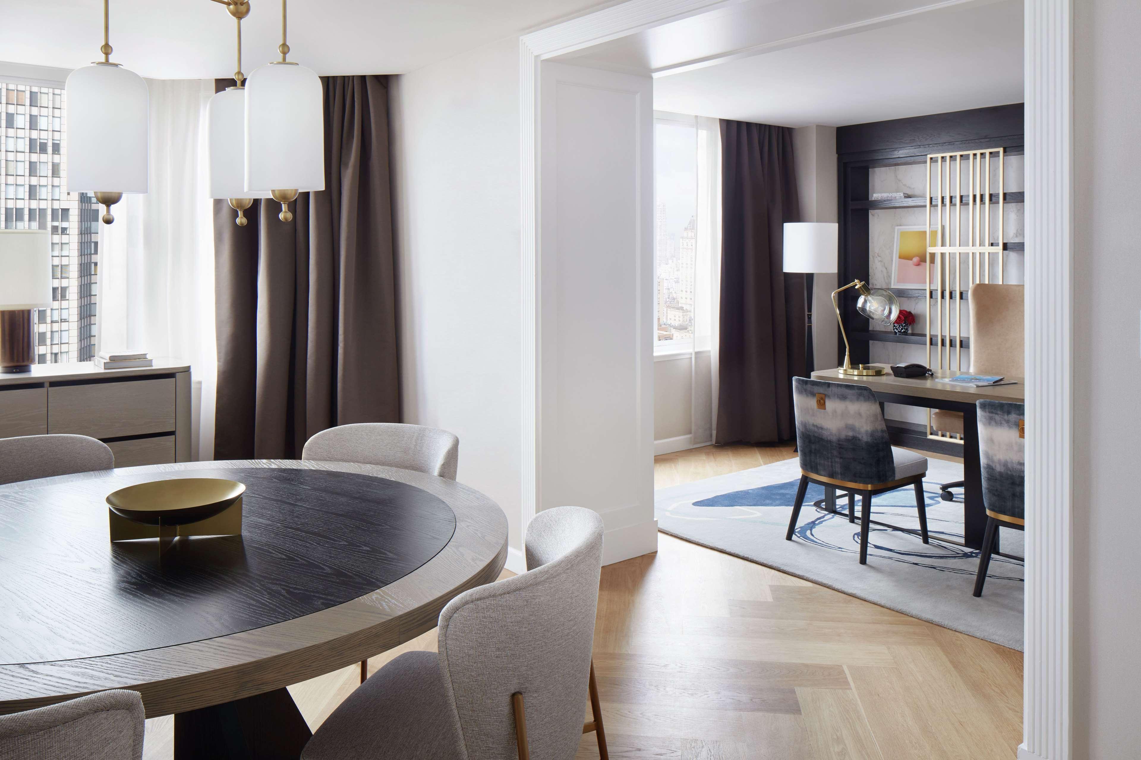 The Luxury Collection Manhattan Midtown Khách sạn 5*